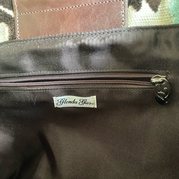 Gorgeous Glenda Geis Chenille Tote - Picture 5 of 6